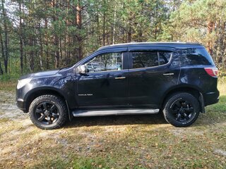 2013 Chevrolet TrailBlazer II, чёрный, 1500000 рублей, вид 4