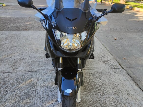 2006 Honda NT700V Deauville, чёрный, 560000 рублей - вид 2