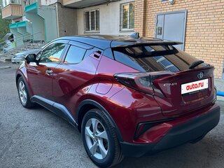 2018 Toyota C-HR I, красный, 2000000 рублей, вид 5
