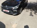 2019 Kia Rio IV, чёрный, 1700000 рублей - вид 2