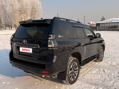 2021 Toyota Land Cruiser Prado 150 Series Рестайлинг 3, чёрный, 6749000 рублей, вид 4