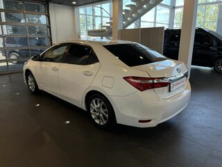 2016 Toyota Corolla XI (E160, E170, E180) Рестайлинг 1, белый, 1280000 рублей, вид 5