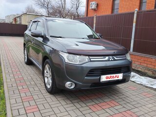 2014 Mitsubishi Outlander III Рестайлинг, серый, 1200000 рублей, вид 4