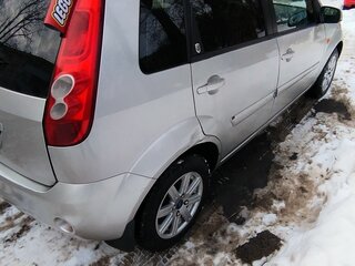 2007 Ford Fiesta Mk5, серебристый, 370000 рублей, вид 4