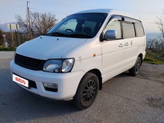 1999 Toyota Lite Ace Noah V, белый, 1250000 рублей, вид 3