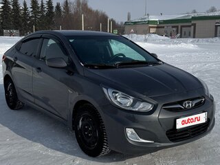 2011 Hyundai Solaris I, серый, 530000 рублей, вид 3