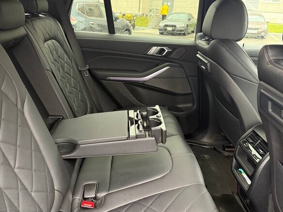 2022 BMW X5 30d IV (G05/G18), чёрный, 8350000 рублей - вид 28