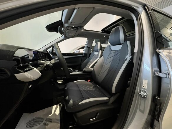 2026 Geely Atlas II, серебристый, 3449990 рублей - вид 6