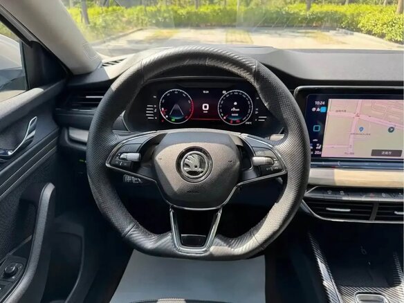2022 Skoda Octavia IV (A8), белый, 2280000 рублей - вид 16
