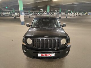2010 Jeep Liberty (Patriot), чёрный, 650000 рублей, вид 2
