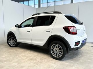 2018 Renault Sandero Stepway II Рестайлинг, белый, 1090000 рублей, вид 3