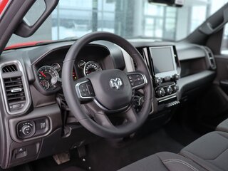 2025 Ram 1500 Crew Cab V Рестайлинг, красный, 10160000 рублей, вид 3