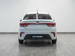 2017 Kia Rio IV, белый, 1259000 рублей, вид 4