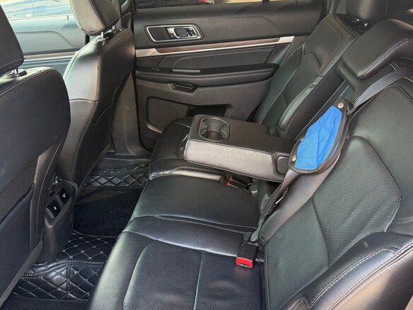 2019 Ford Explorer V Рестайлинг 2, синий, 2950000 рублей - вид 17