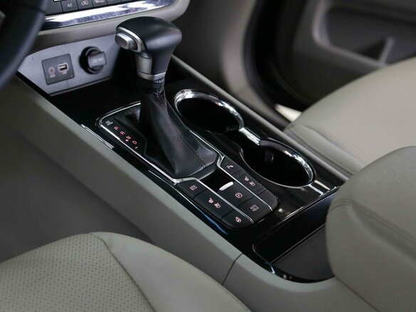 2019 Kia Carnival III, чёрный, 2650000 рублей - вид 6