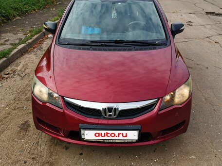 2009 Honda Civic VIII Рестайлинг, красный, 650000 рублей, вид 1