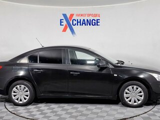2013 Chevrolet Cruze I Рестайлинг, чёрный, 639000 рублей, вид 4