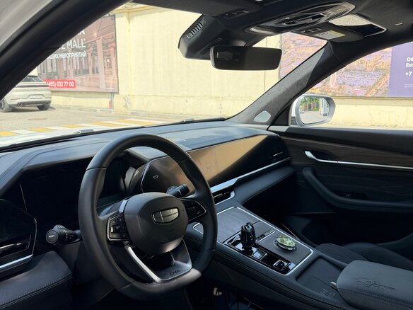 2025 Geely Monjaro (Xingyue L) I Рестайлинг (China Market), белый, 3770000 рублей - вид 10