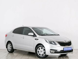 2016 Kia Rio III Рестайлинг, серебристый, 1099000 рублей, вид 1