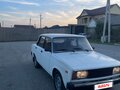 1998 Lada (ВАЗ) 2105, белый, 175000 рублей - вид 4