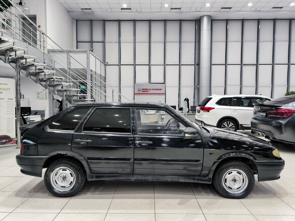 2009 Lada (ВАЗ) 2114, чёрный, 95000 рублей - вид 3