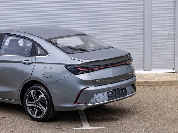 2025 BAIC U5 Plus, серый, 2556000 рублей - вид 9