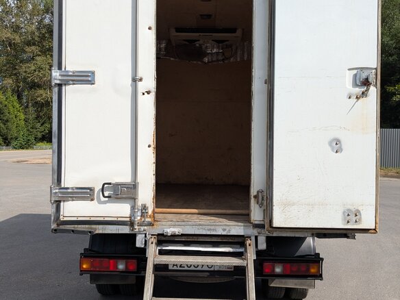 2012 Ford Transit, белый, 1300000 рублей - вид 4