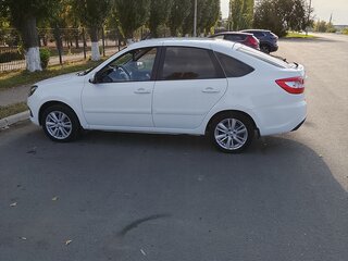 2019 Lada (ВАЗ) Granta I Рестайлинг, белый, 650000 рублей, вид 5