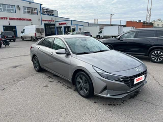 2021 Hyundai Elantra VII (CN7), серый, 1800000 рублей, вид 1