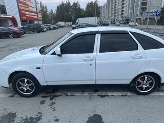2014 Lada (ВАЗ) Priora I Рестайлинг, белый, 530000 рублей, вид 3