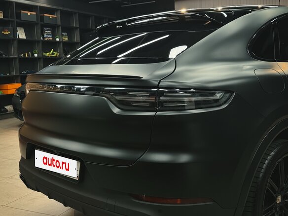 2019 Porsche Cayenne Coupé III, чёрный, 7900000 рублей - вид 10