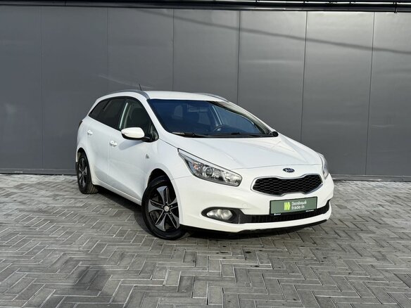2014 Kia Ceed II, белый, 1190000 рублей - вид 4