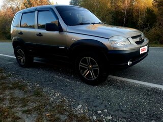 2012 Chevrolet Niva I Рестайлинг, серый, 425000 рублей, вид 4