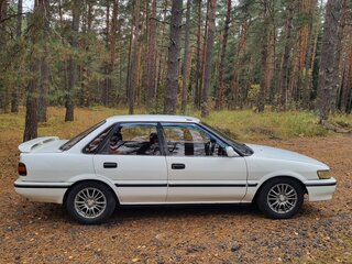 1991 Toyota Sprinter VI (E90), белый, 310000 рублей, вид 3