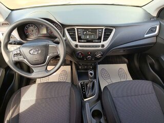 2021 Hyundai Solaris II Рестайлинг, белый, 1370000 рублей, вид 5