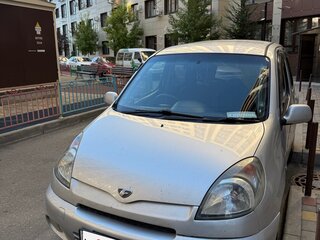 1999 Toyota FunCargo, серый, 550000 рублей, вид 1