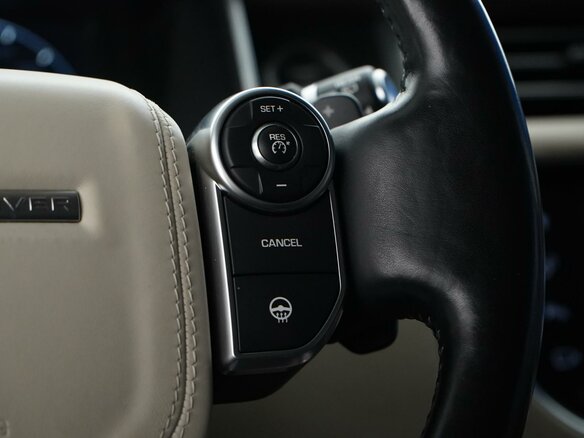 2016 Land Rover Range Rover IV, серый, 4199046 рублей - вид 23