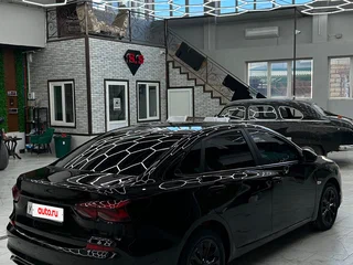 2023 Chevrolet Monza II Рестайлинг, чёрный, 1500000 рублей, вид 4