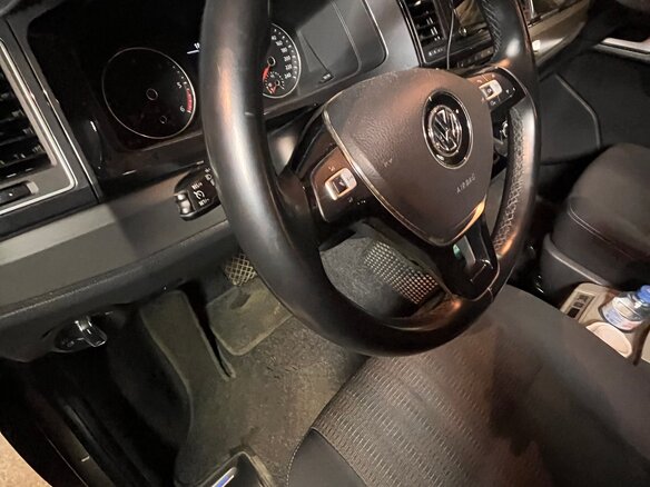 2018 Volkswagen Multivan Long T6, бежевый, 3850000 рублей - вид 8