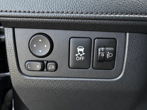 2022 Mitsubishi Xpander I, серый, 2018000 рублей - вид 10