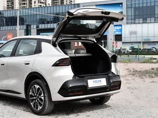 2026 Changan Qiyuan Q05 40.3 kWh II, белый, 1740000 рублей, вид 4