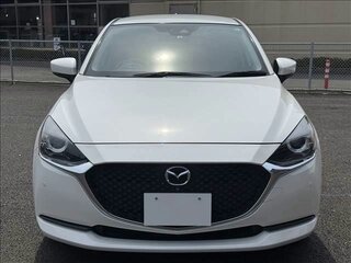 2023 Mazda 2 III (DJ) Рестайлинг, белый, 891000 рублей, вид 3