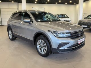 2021 Volkswagen Tiguan II Рестайлинг, серый, 2199000 рублей, вид 1