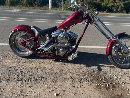 2004 Harley-Davidson Softail Custom, красный, 850000 рублей, вид 1