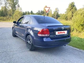 2014 Volkswagen Polo V, синий, 777000 рублей, вид 5