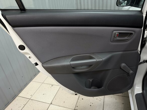2008 Mazda 3 I (BK) Рестайлинг, белый - вид 12
