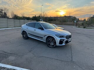 2020 BMW X6 40d III (G06), серый, 8500000 рублей, вид 1