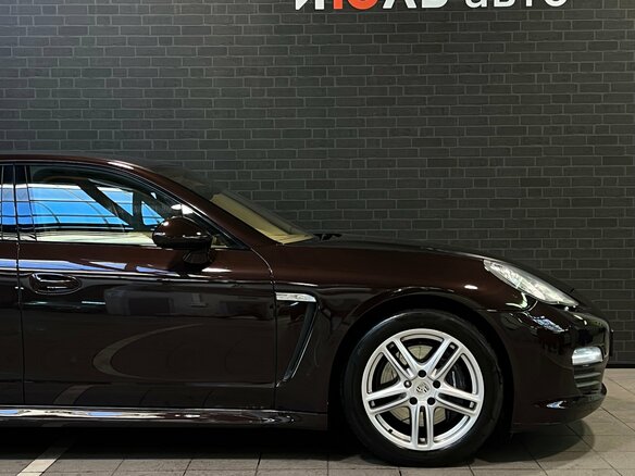 2011 Porsche Panamera 4 I, красный, 2350000 рублей - вид 6