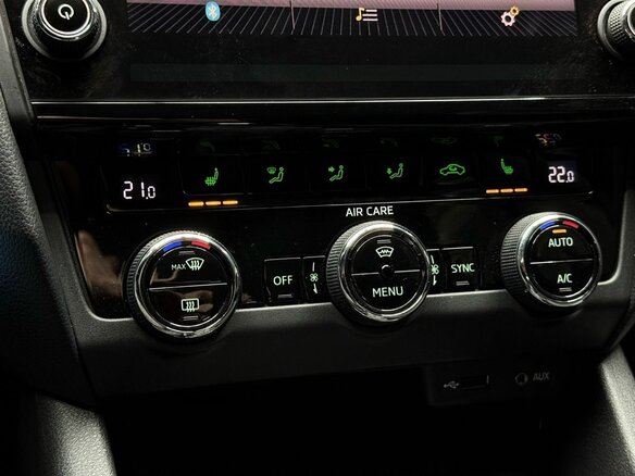 2017 Skoda Octavia III (A7) Рестайлинг, серый, 1799000 рублей - вид 16