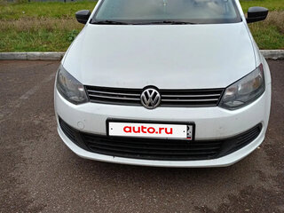 2014 Volkswagen Polo V, синий, 550000 рублей, вид 2